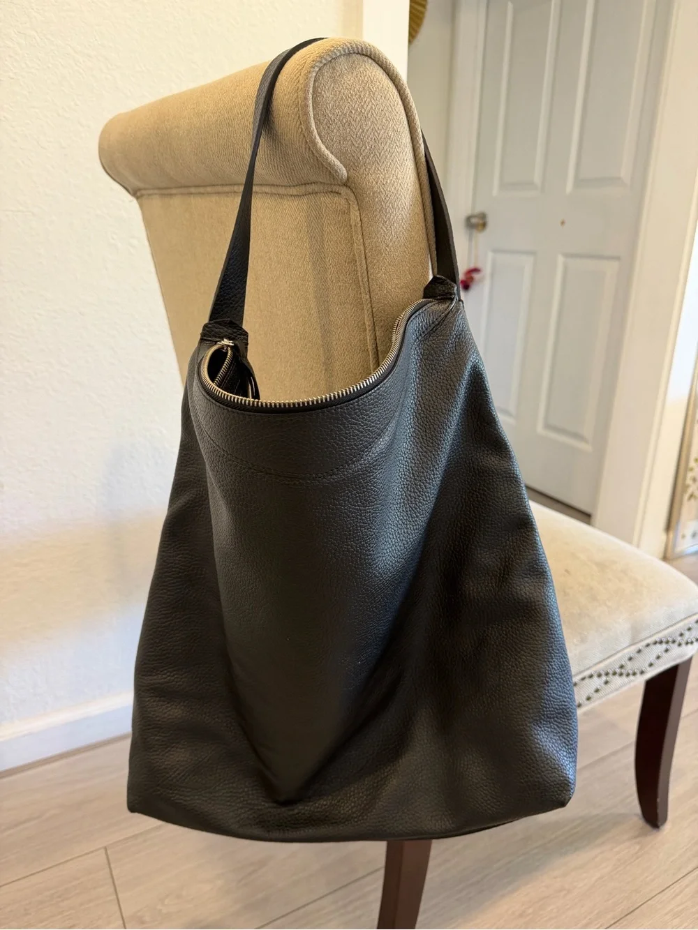 Source Unknown Black Pebbled Leather Hobo Bag